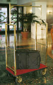 Hotel-Kofferwagen Messing oder Chrom Modell RITZ 920x620x1850 mm)