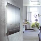 LED-Firmenschilder für Innen und Außen aus Stahl