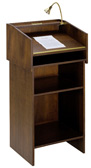 Podio leggio per conferenze in legno. Mis: 600x520x1300 mm